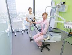Стоматологический центр DHC (ДиАшСи), DHC - фото 3